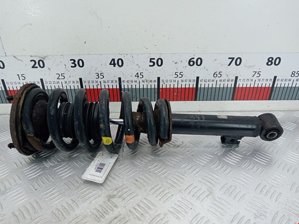 Амортизатор передний левый MITSUBISHI L200 KB 2006-2015