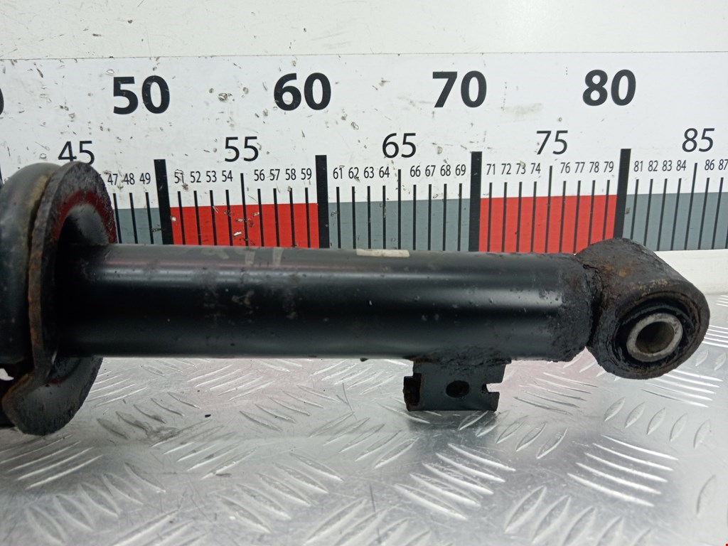 Амортизатор передний левый MITSUBISHI L200 KB 2006-2015