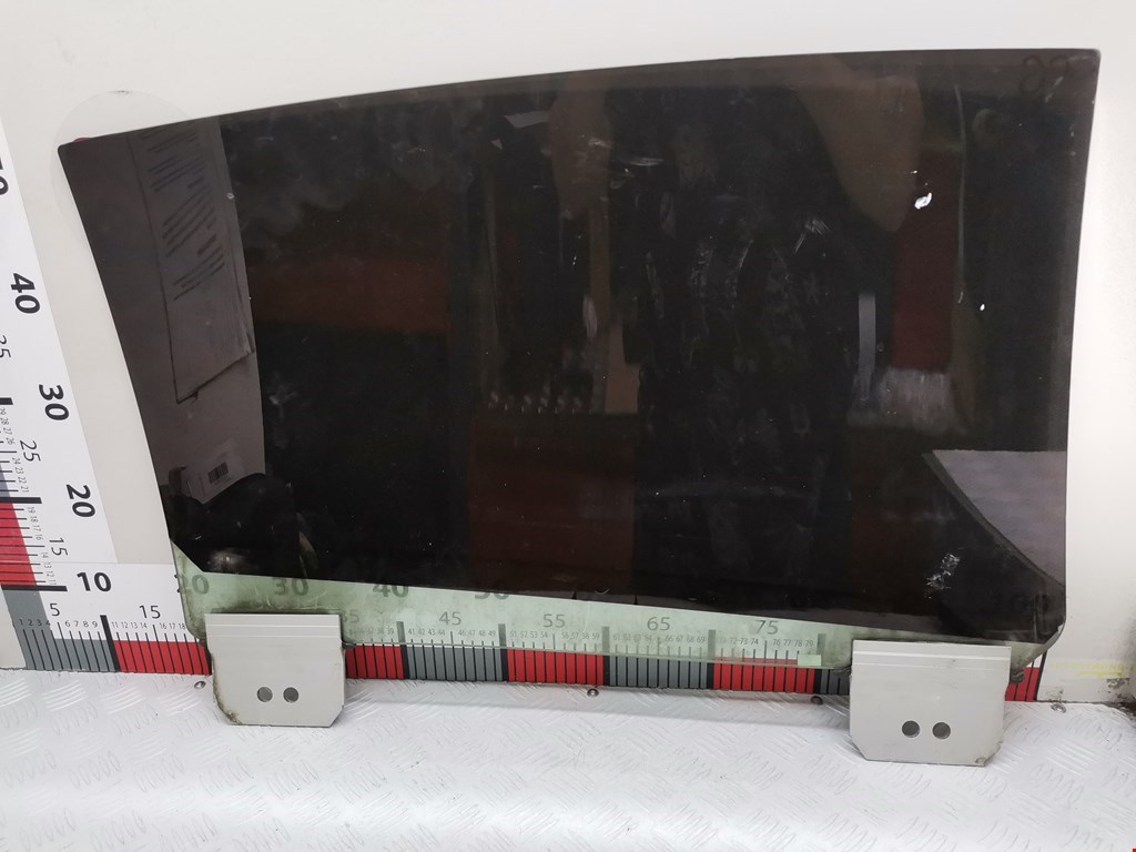 Стекло двери заднее левое CITROEN C6 2005-2012