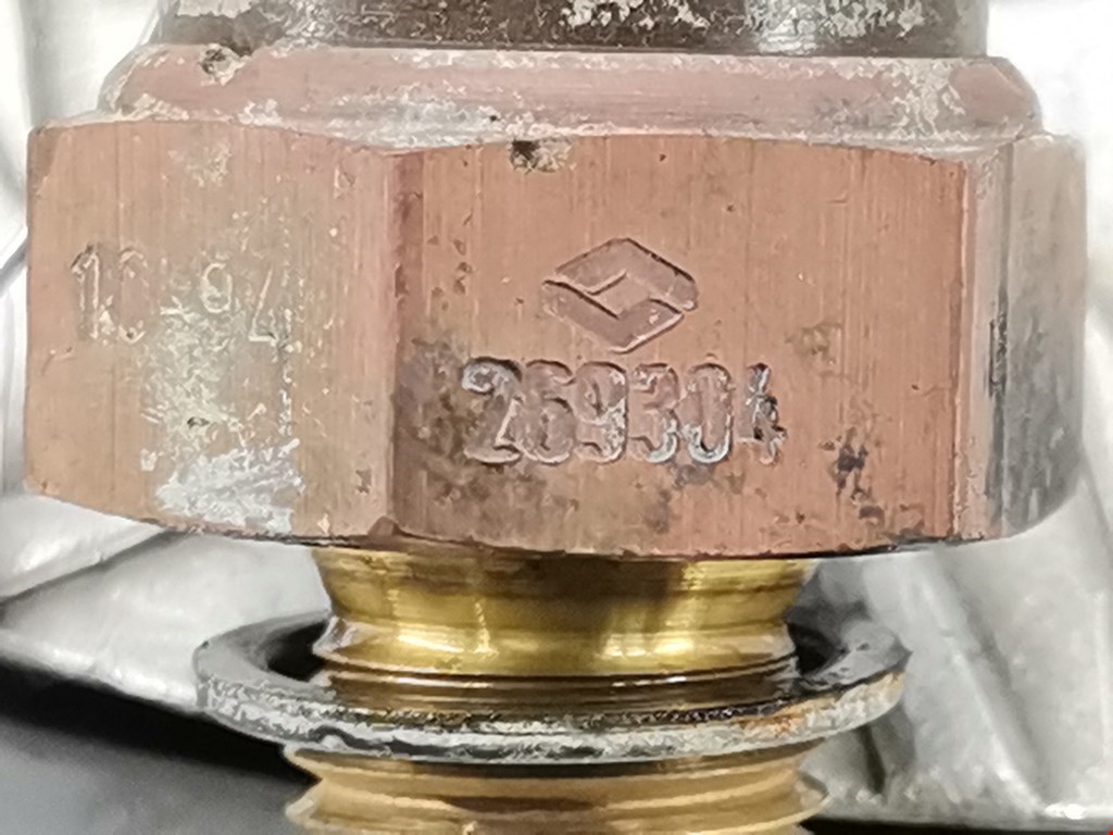 Датчик уровня масла RENAULT Safrane 1992-2000