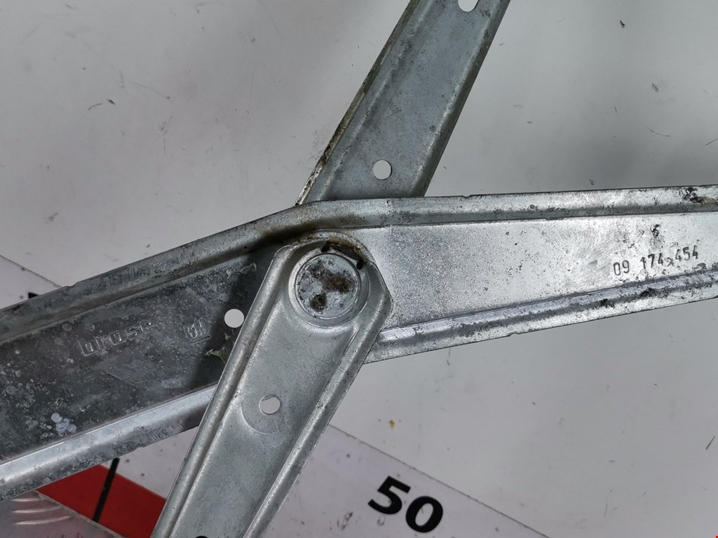 Стеклоподъемник передний правый OPEL Omega B 1994-2004