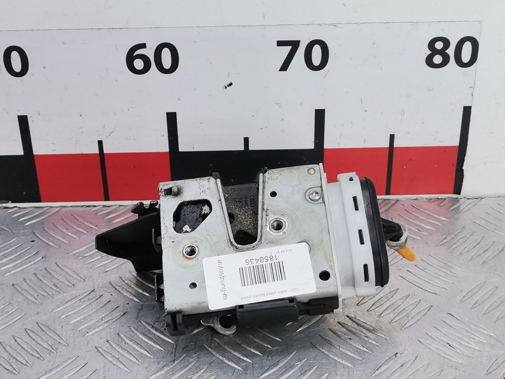 Замок двери задней правой AUDI A4 B5 1995-2001