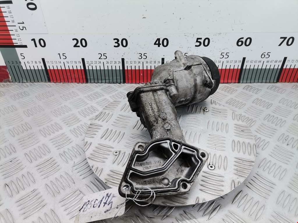 Корпус масляного фильтра MERCEDES-BENZ R-Class W251 2005-2017