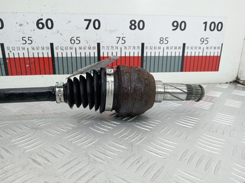 Полуось (привод, приводной вал) задняя правая VOLVO XC90 2002-2014