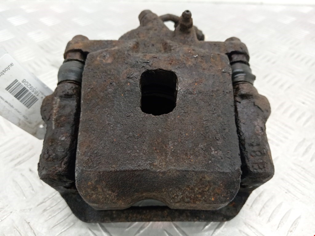 Суппорт передний левый TOYOTA RAV 4 XA20 2000-2005