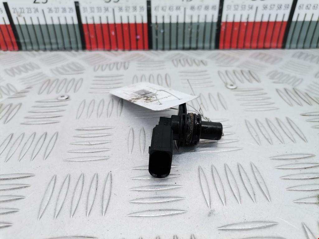 Датчик положения распредвала VOLKSWAGEN Golf IV 1997-2003