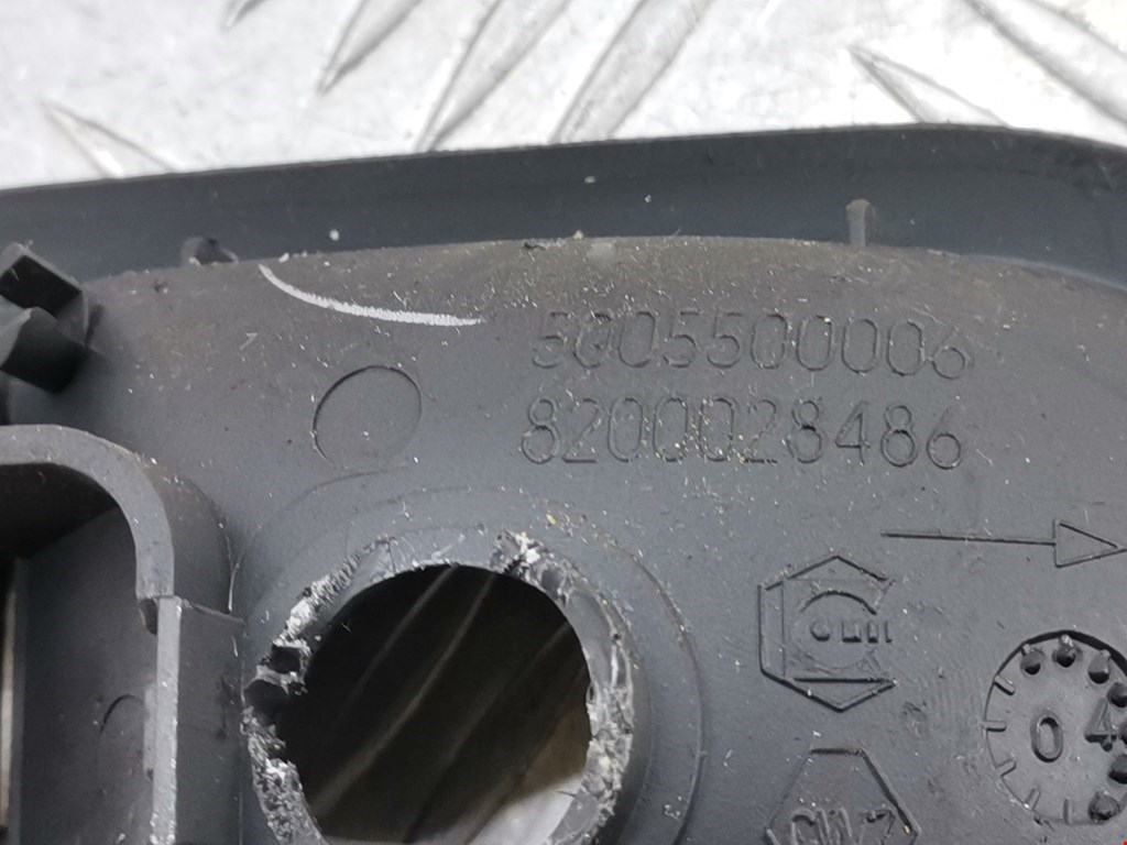 Ручка дверная задняя внутренняя правая RENAULT Megane II 2002-2009