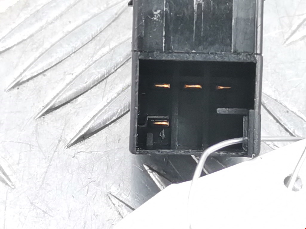 Кнопка стеклоподъемника VOLKSWAGEN Passat B5 1997-2005