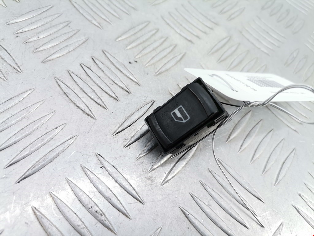 Кнопка стеклоподъемника VOLKSWAGEN Passat B5 1997-2005