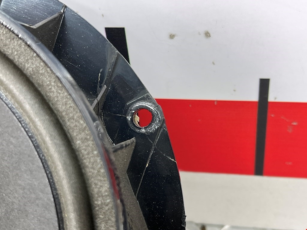 Динамик VOLKSWAGEN Passat B7 2011-2015