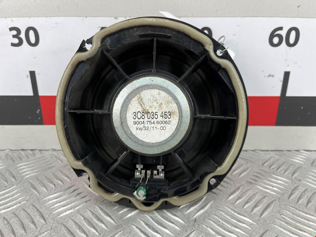 Динамик VOLKSWAGEN Passat B7 2011-2015