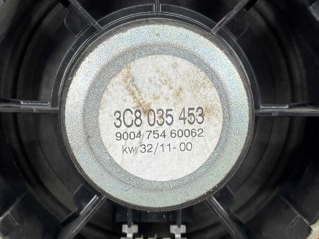 Динамик VOLKSWAGEN Passat B7 2011-2015