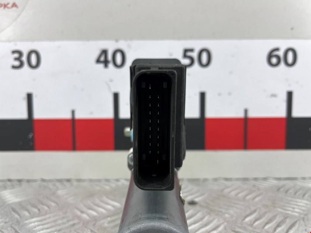 Моторчик (двигатель) стеклоподъемника VOLKSWAGEN Golf V 2003-2009