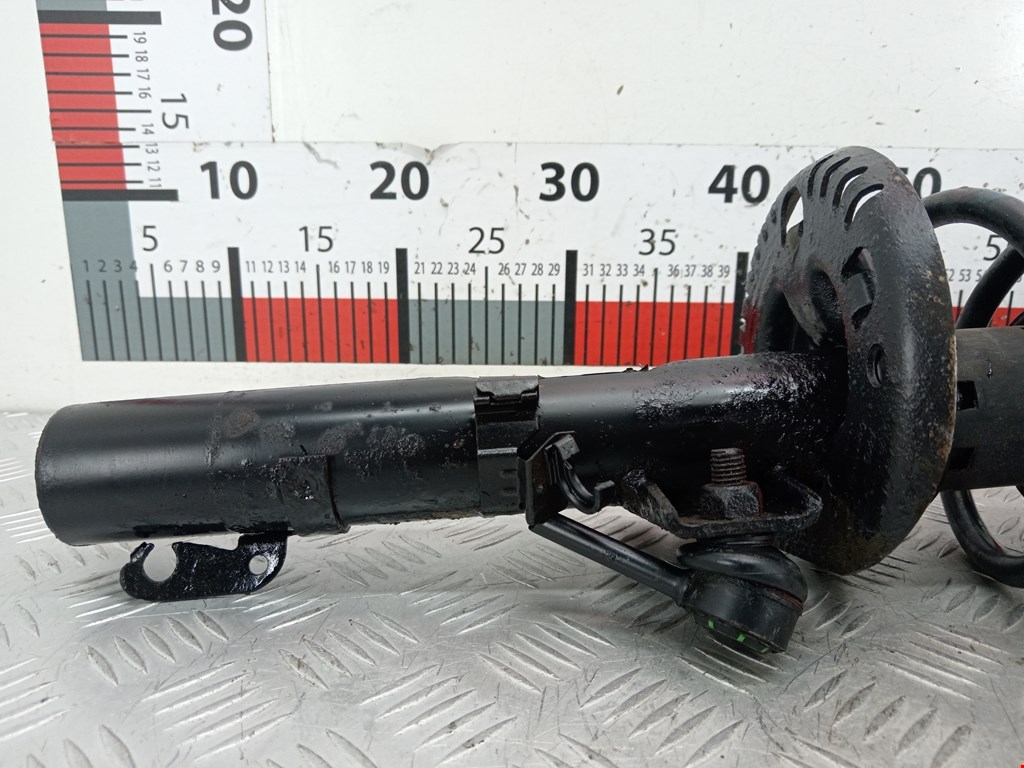 Амортизатор передний правый SKODA Fabia MK1 1999-2006