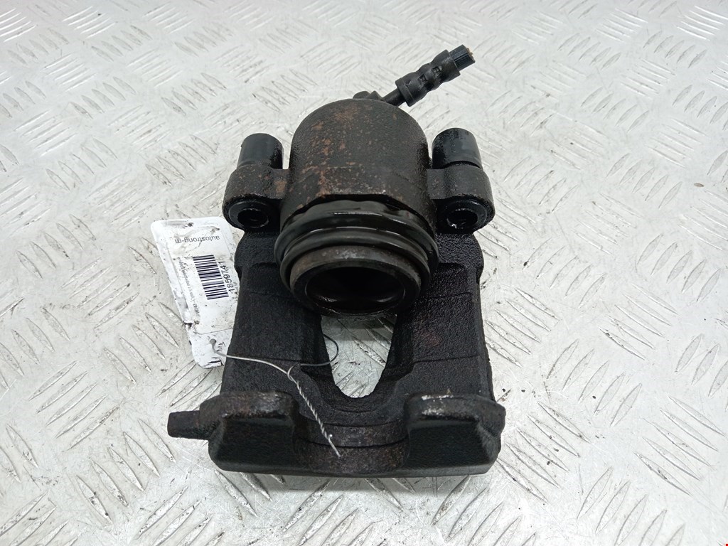 Суппорт передний правый SKODA Rapid 2012-2020