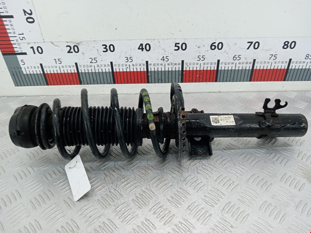 Амортизатор передний правый SKODA Rapid 2012-2020