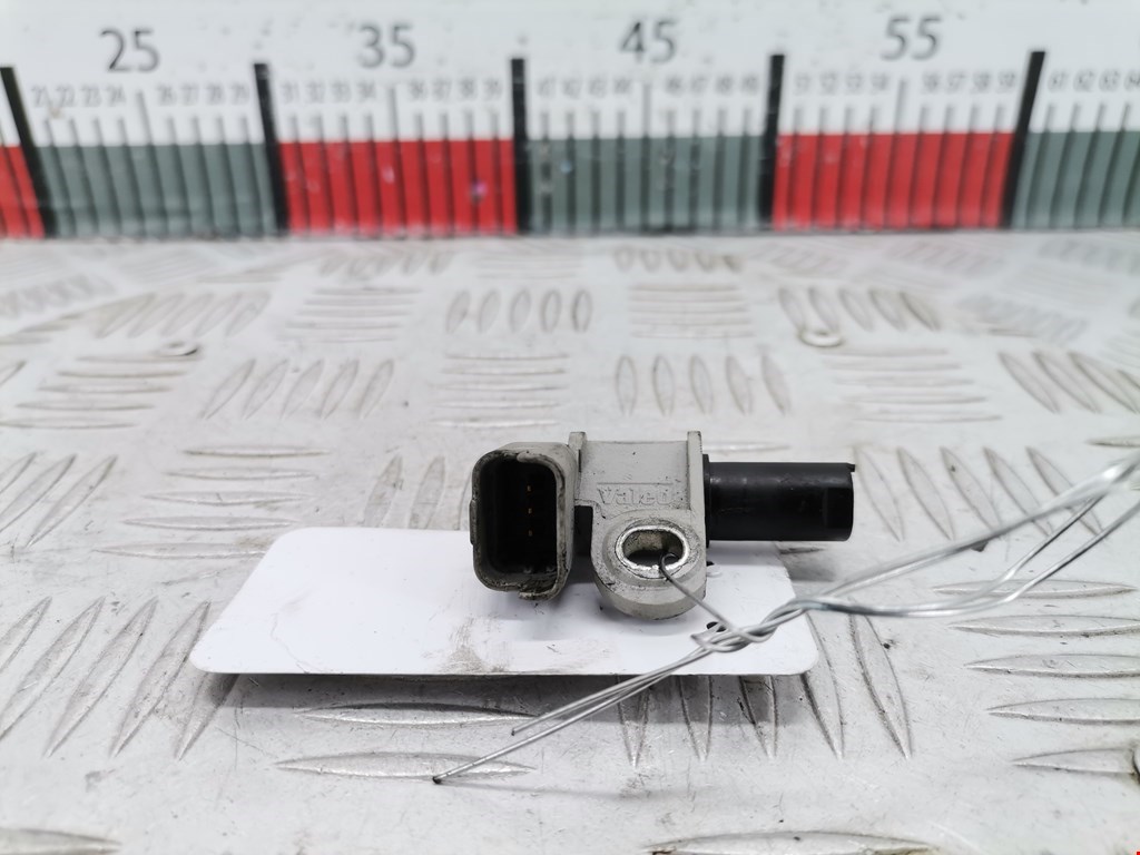 Датчик положения распредвала FORD Focus II 2005-2011