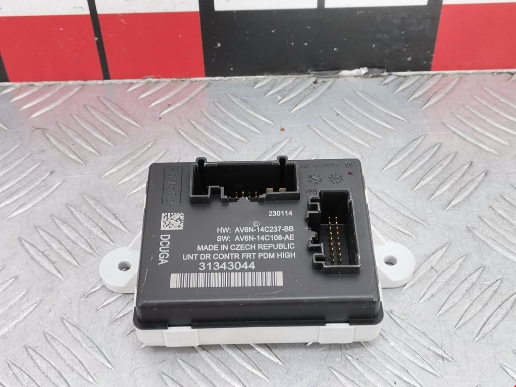 Блок комфорта VOLVO V60 2010-2018