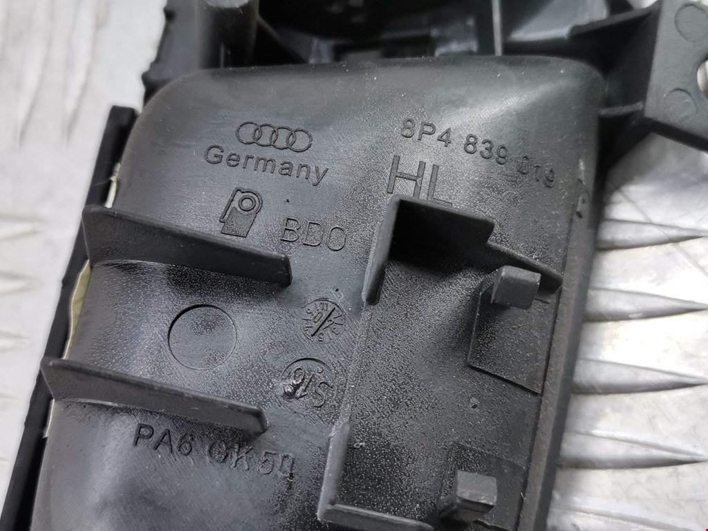 Ручка дверная задняя внутренняя левая AUDI A3 8P 2003-2013