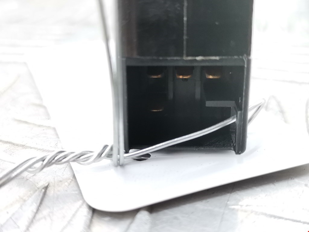 Кнопка стеклоподъемника VOLKSWAGEN Passat B5 1997-2005