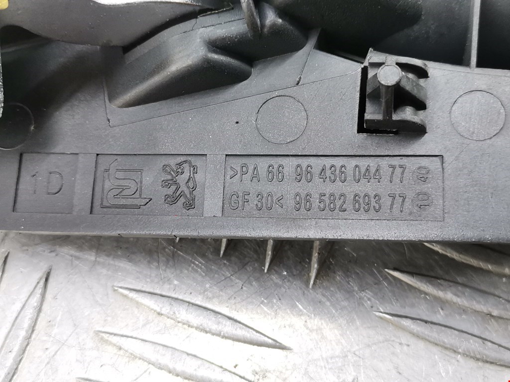 Ручка дверная передняя внутренняя правая PEUGEOT 307 2001-2008