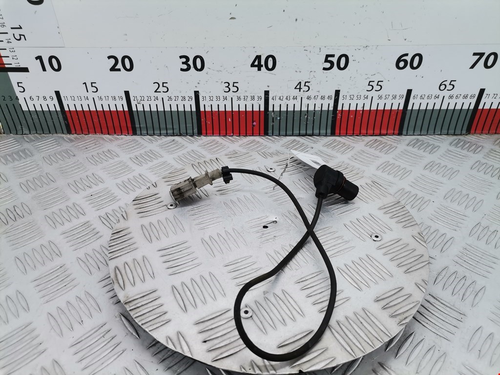 Датчик положения коленвала VOLKSWAGEN Beetle A4 1997-2010