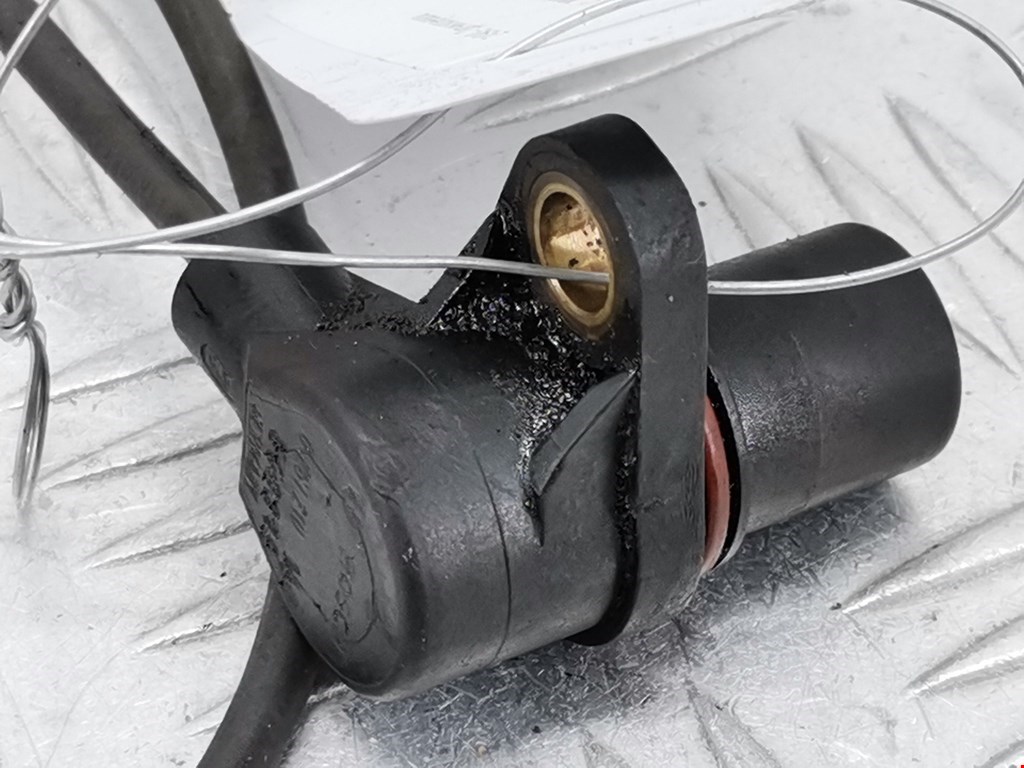 Датчик положения коленвала VOLKSWAGEN Beetle A4 1997-2010