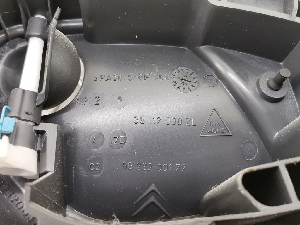 Ручка дверная задняя внутренняя левая CITROEN Xsara 1997-2000