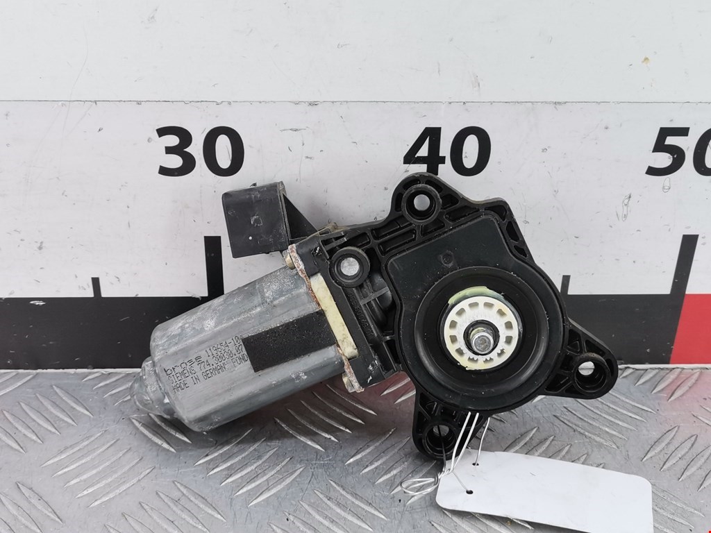 Моторчик (двигатель) стеклоподъемника MERCEDES-BENZ S-Class IV W220 1998-2005