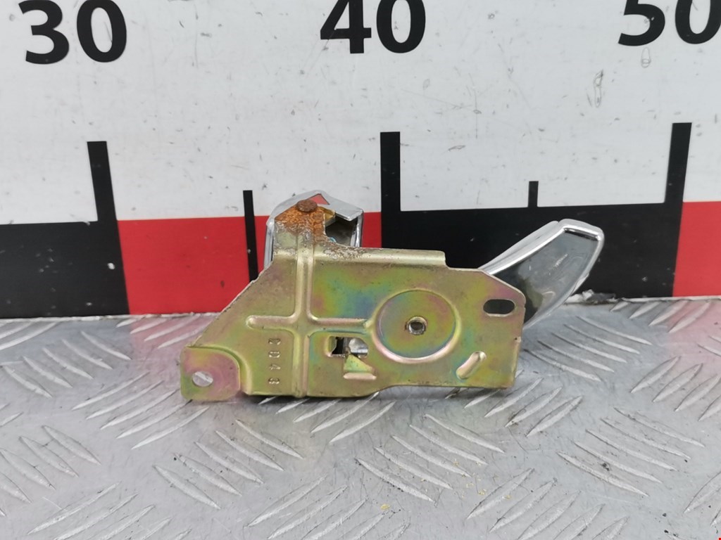 Ручка дверная задняя внутренняя правая KIA Sorento 2002-2009