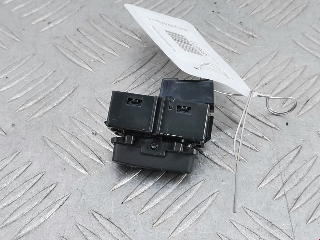 Кнопка центрального замка VOLVO V60 2010-2018