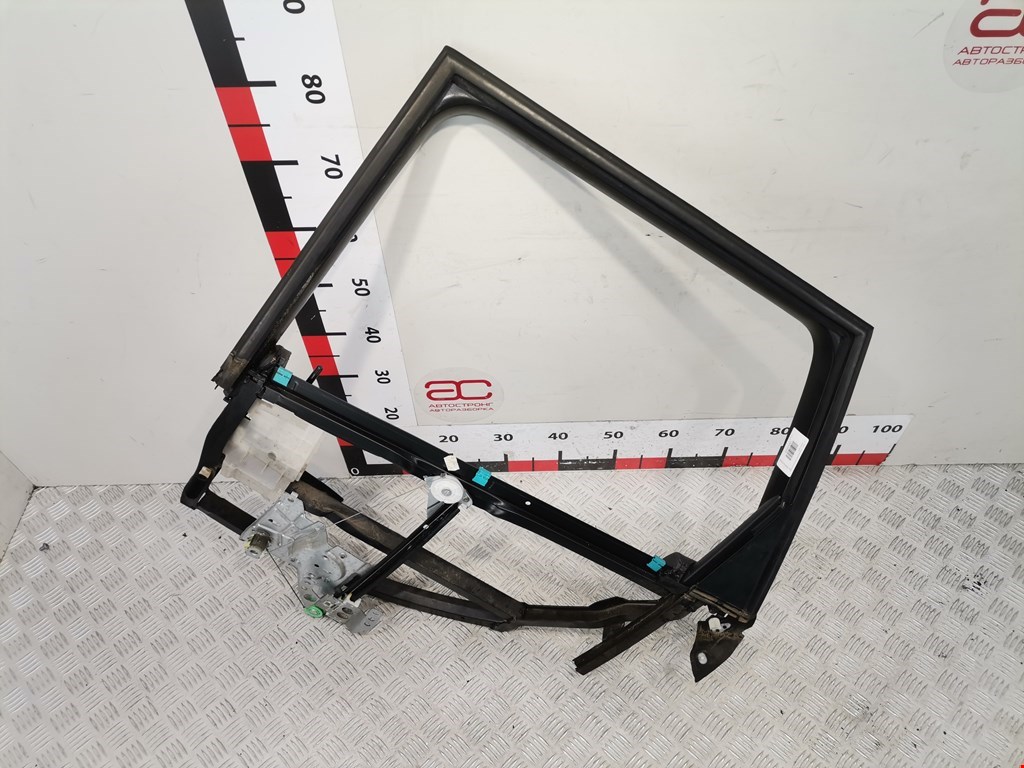 Стеклоподъемник задний левый AUDI A4 B5 1995-2001