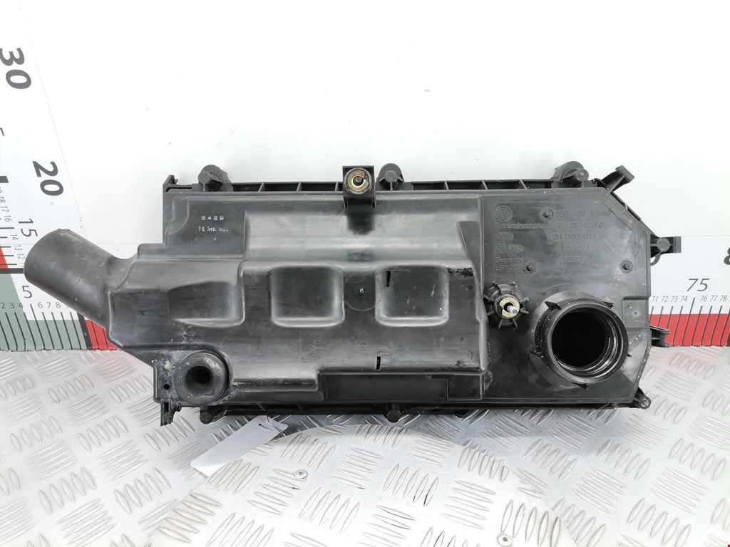 Корпус воздушного фильтра VOLKSWAGEN Lupo 1999-2005