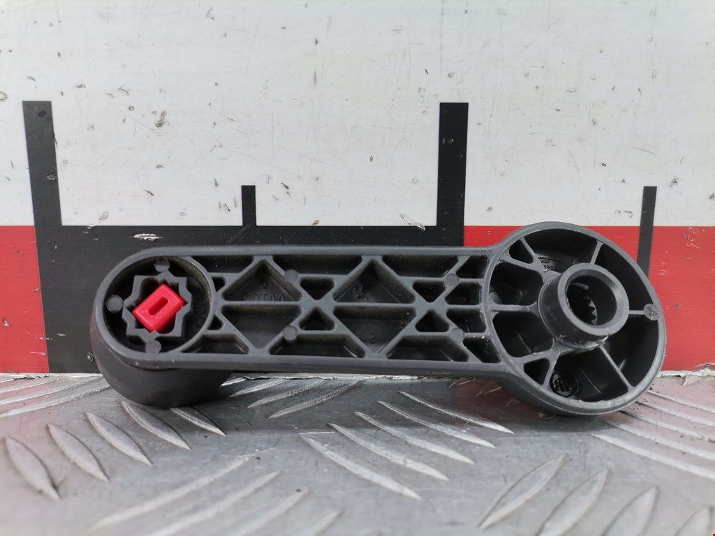 Ручка стеклоподъемника FORD Focus I 1998-2005