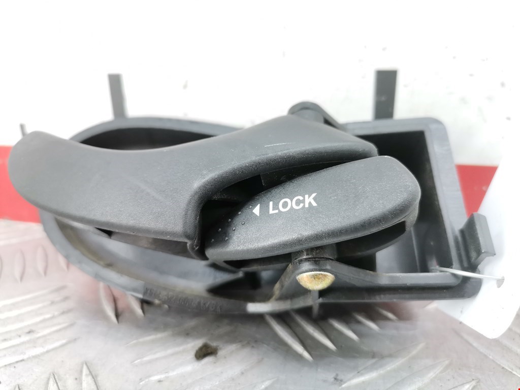 Ручка дверная задняя внутренняя правая FORD Focus I 1998-2005