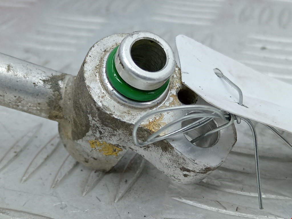 Трубка кондиционера HYUNDAI Terracan 2001-2006