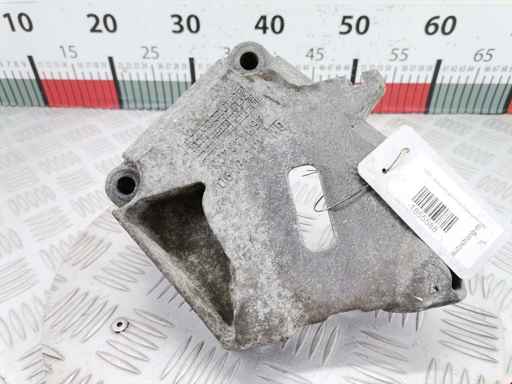 Кронштейн (крепление лапа) двигателя Opel Corsa D (2006-2014)