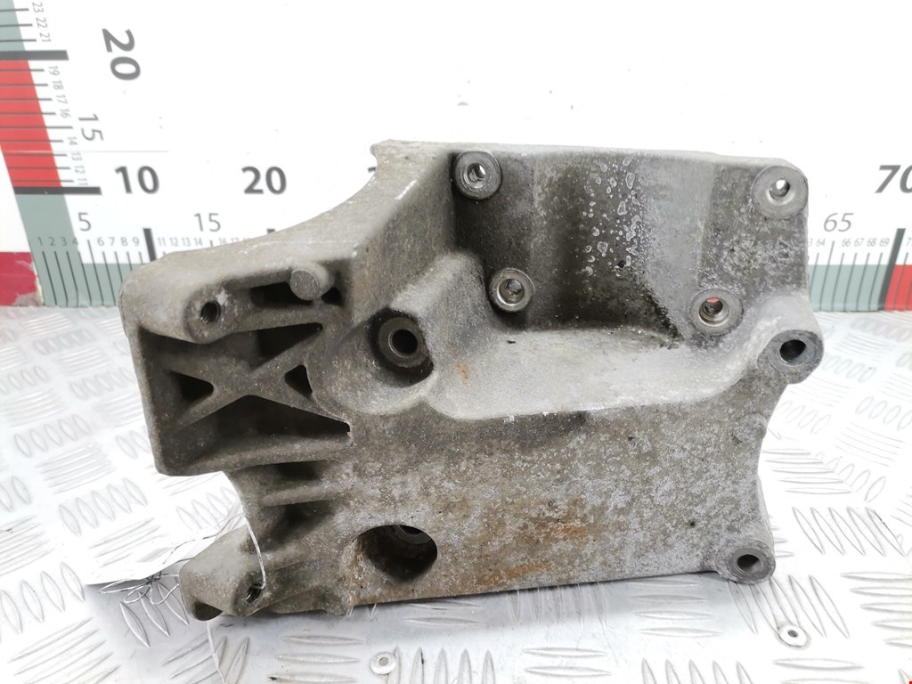 Кронштейн гидроусилителя FORD Focus II 2005-2011