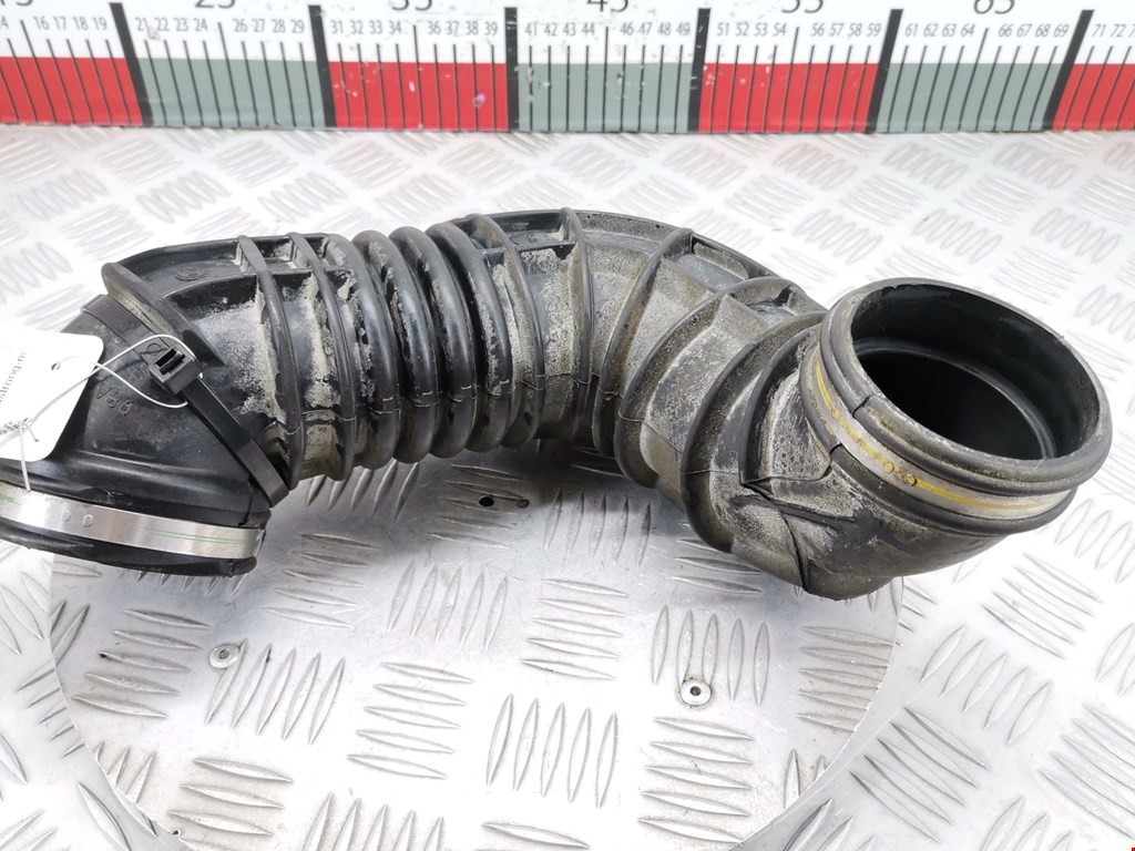 Патрубок воздушного фильтра (гофра инжектора) Ford Focus 1 (1998-2005)