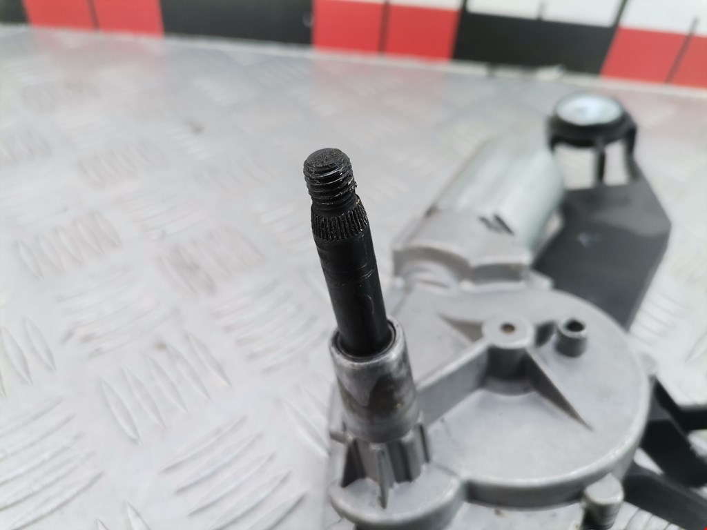 Моторчик стеклоочистителя задний FORD Mondeo III 2000-2007