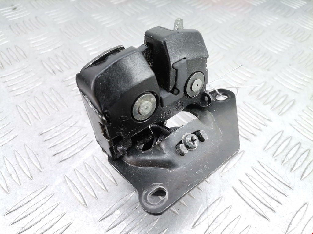 Замок багажника (крышки двери) FIAT Punto II (188) 1999-2007