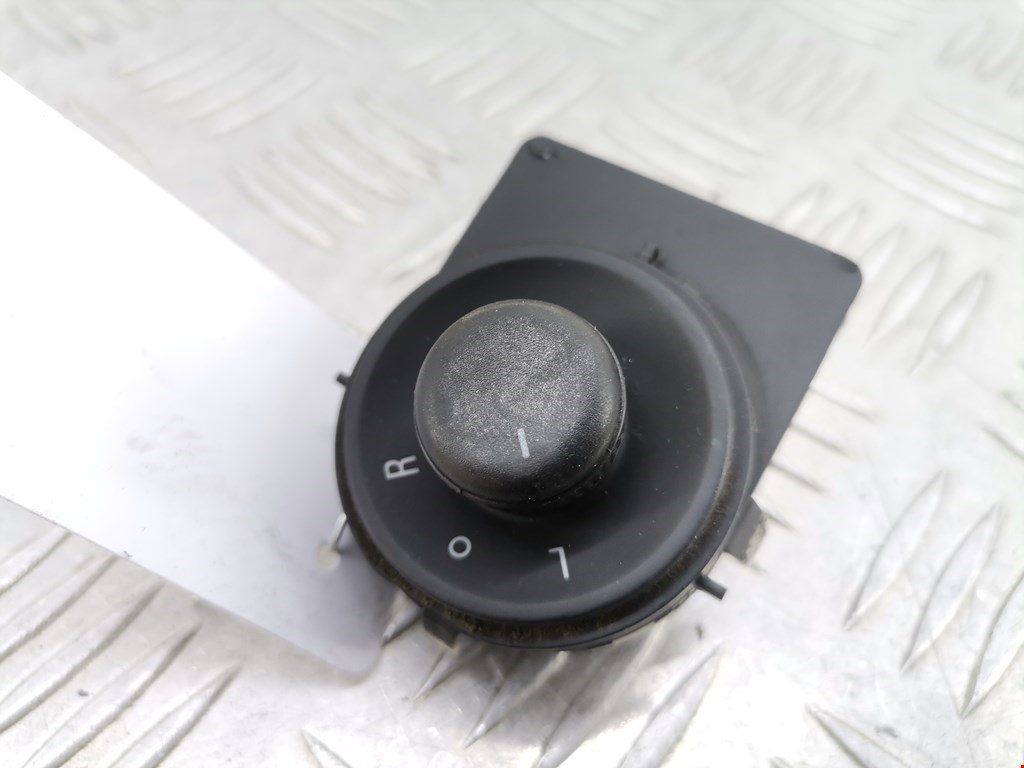 Блок управления зеркалами OPEL Astra J 2009-2017