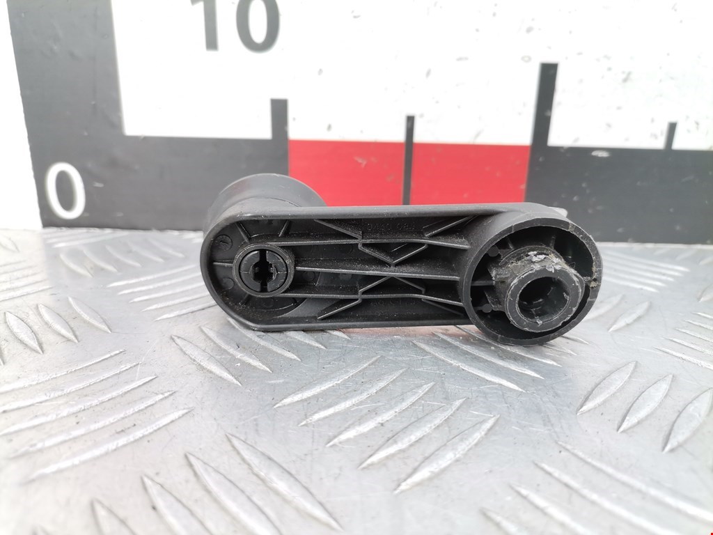 Ручка стеклоподъемника OPEL Astra J 2009-2017