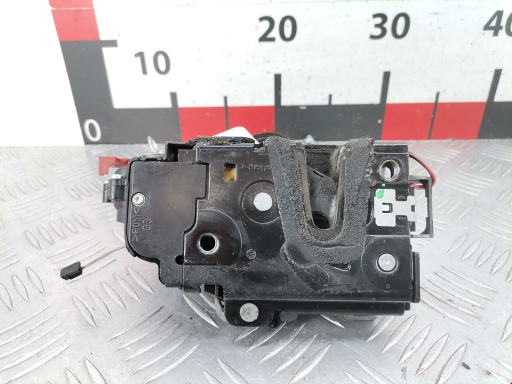 Замок двери задней левой Skoda Fabia 2 (5J) (2007-2014)