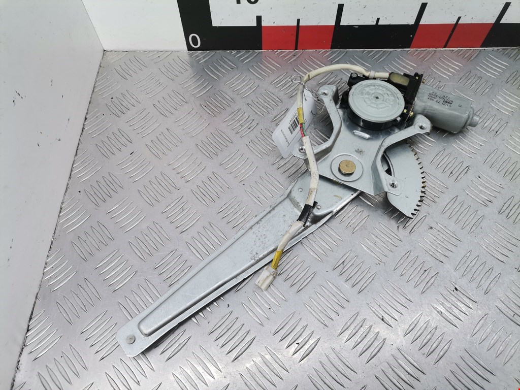 Стеклоподъемник задний правый MAZDA Premacy CP 1999-2004