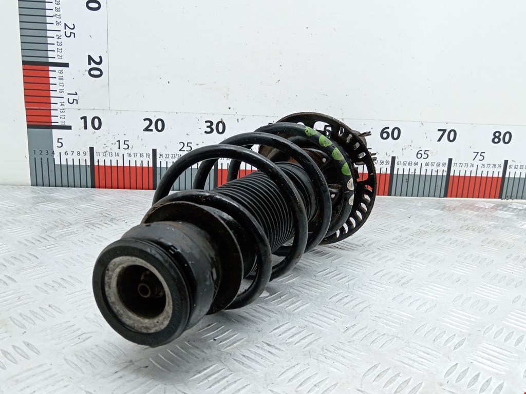 Амортизатор передний левый SKODA Rapid 2012-2020