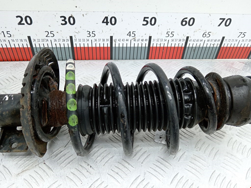 Амортизатор передний левый SKODA Rapid 2012-2020