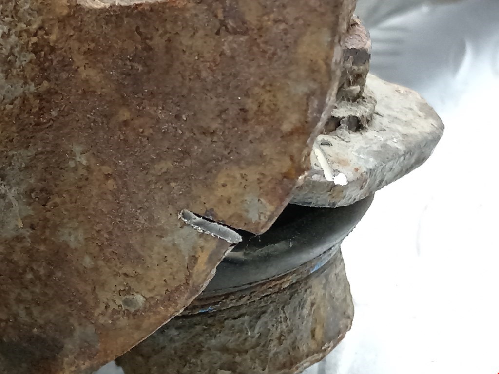 Амортизатор передний правый PEUGEOT 207 2006-2015