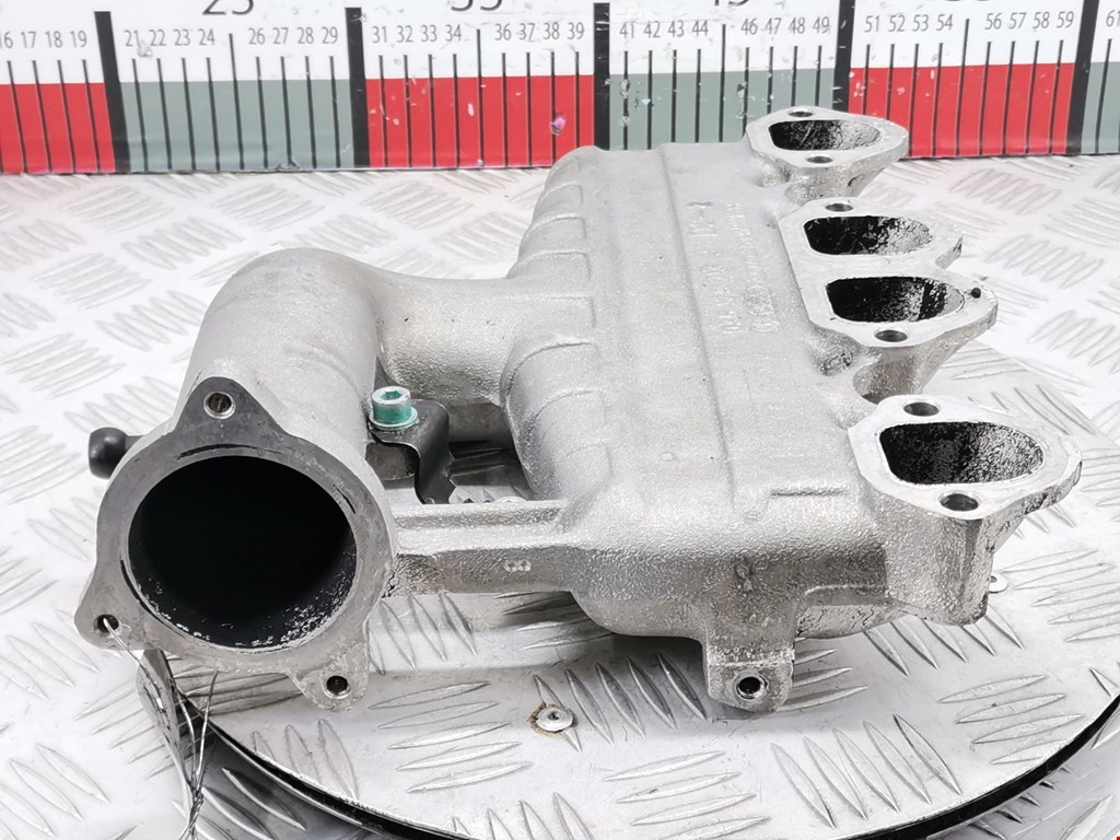 Коллектор впускной AUDI A3 8L 1996-2003