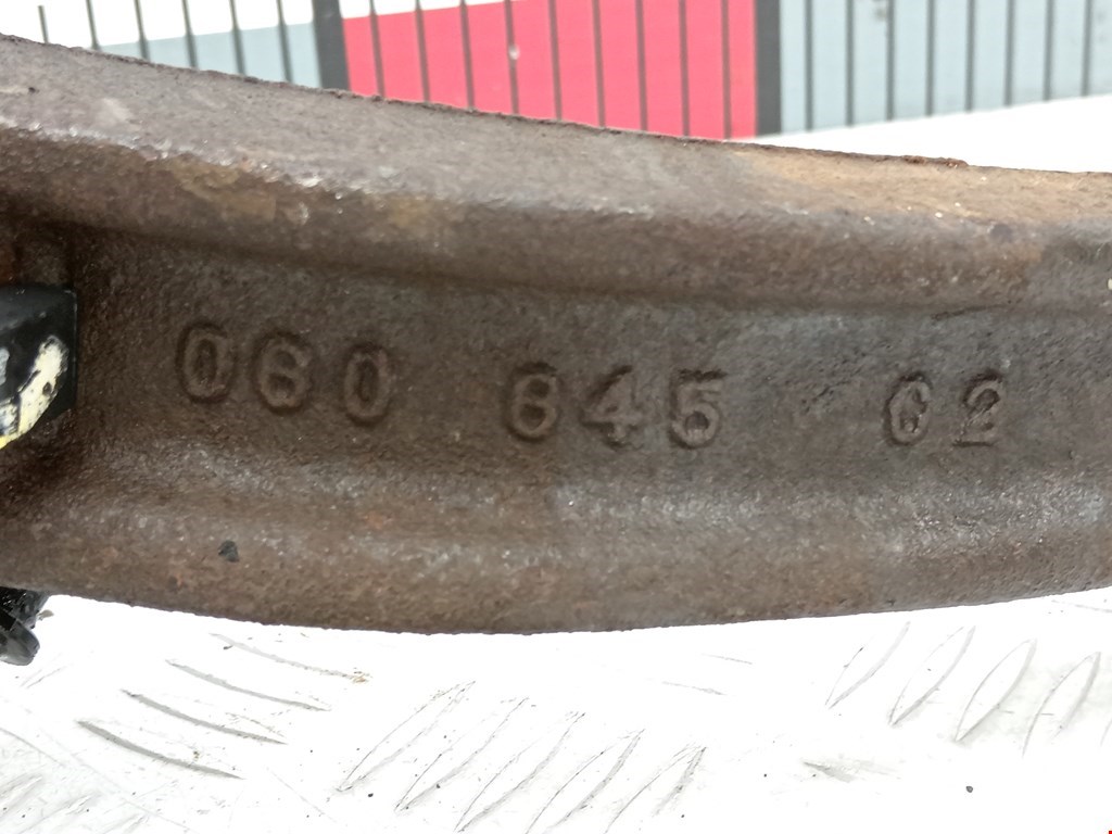 Ступица передняя правая MERCEDES-BENZ R-Class W251 2005-2017